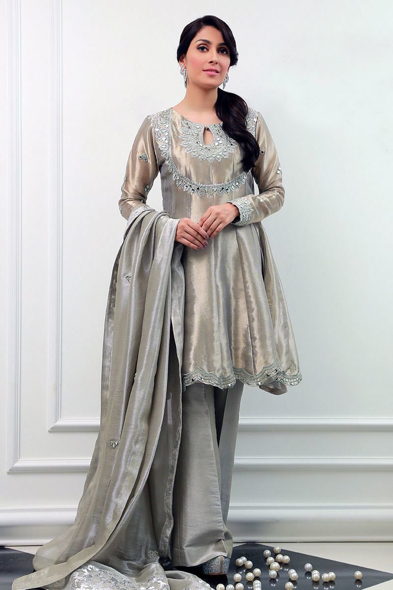 Agaste grey Shirt and Dupatta With Pants