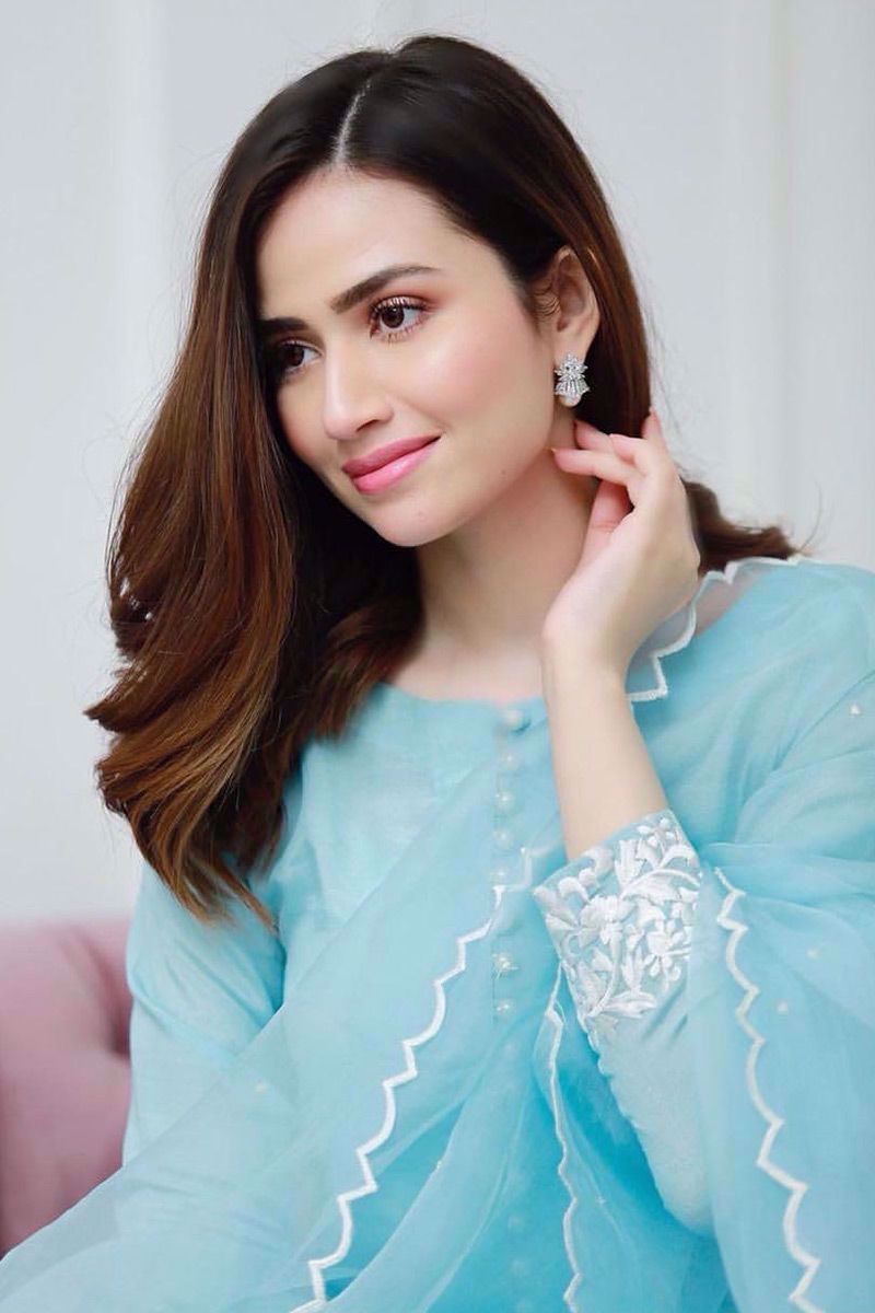 Bliss Desire Shirt and Dupatta With Pants