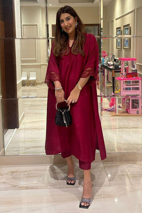 Picture of Oxblood Elegance