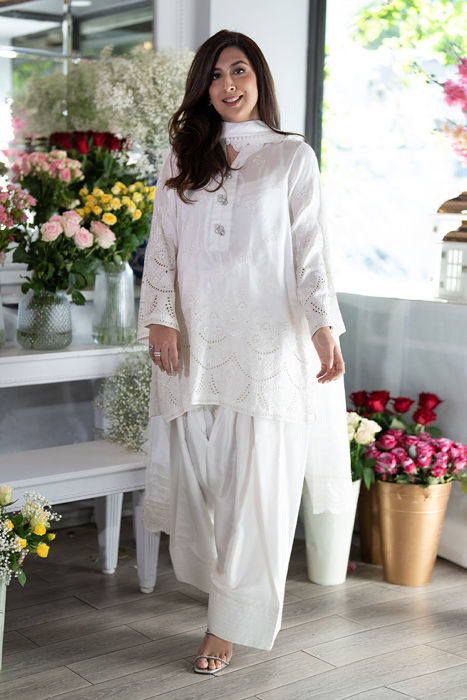 Picture of Crisp White