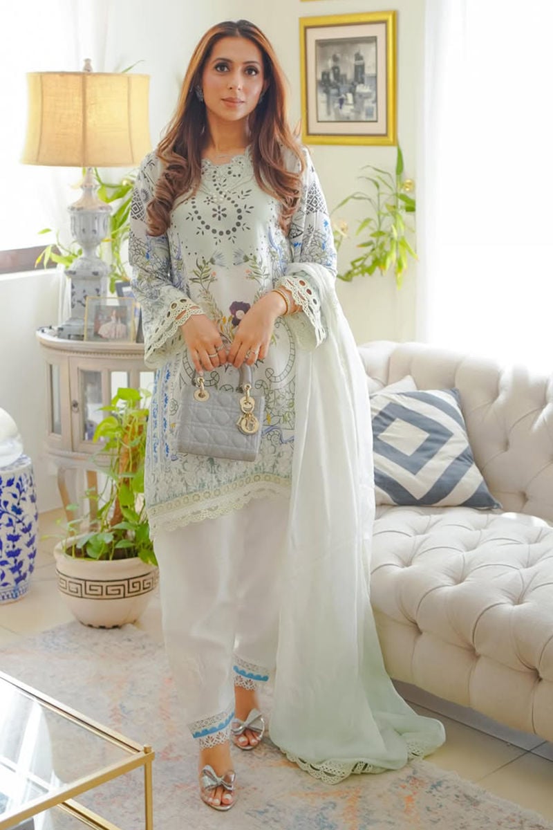 Crema Shirt And Dupatta