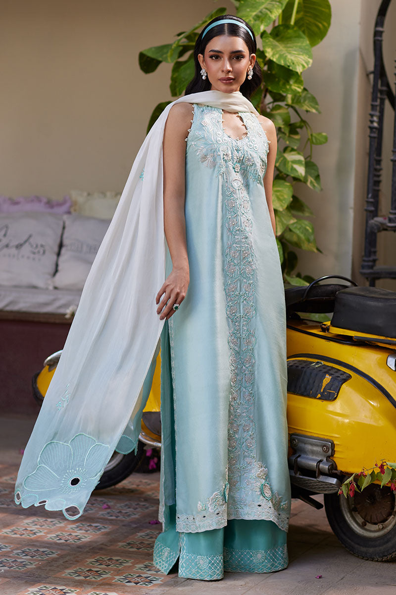 Rihanna Kalidaar and Dupatta