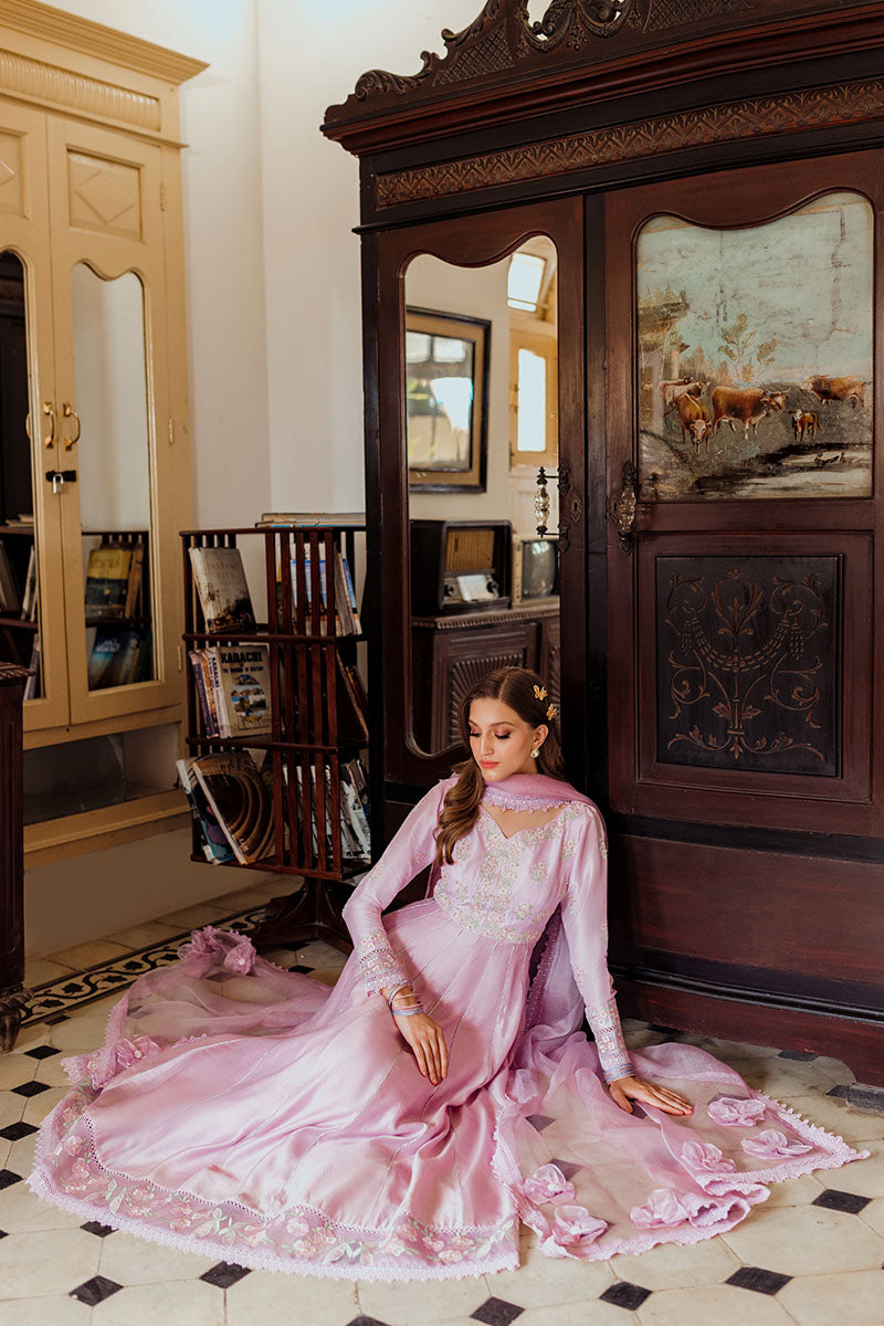 Esra Kalidaar and Dupatta