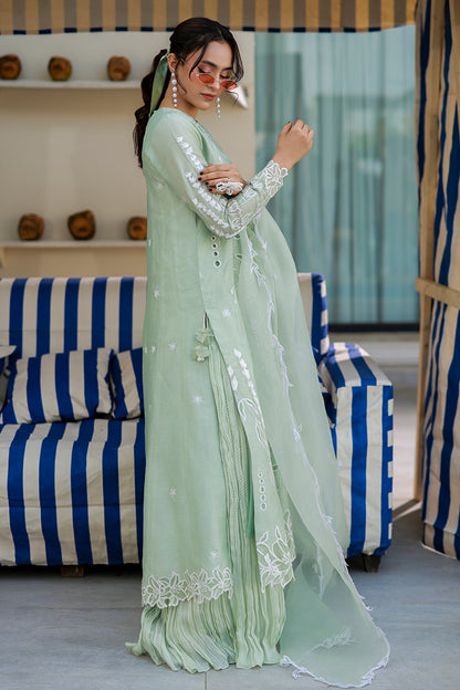 Eva Kalidaar and Dupatta