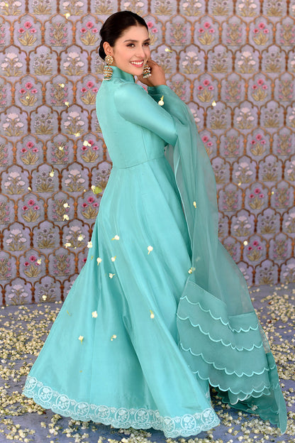 Mana Kalidaar and Dupatta