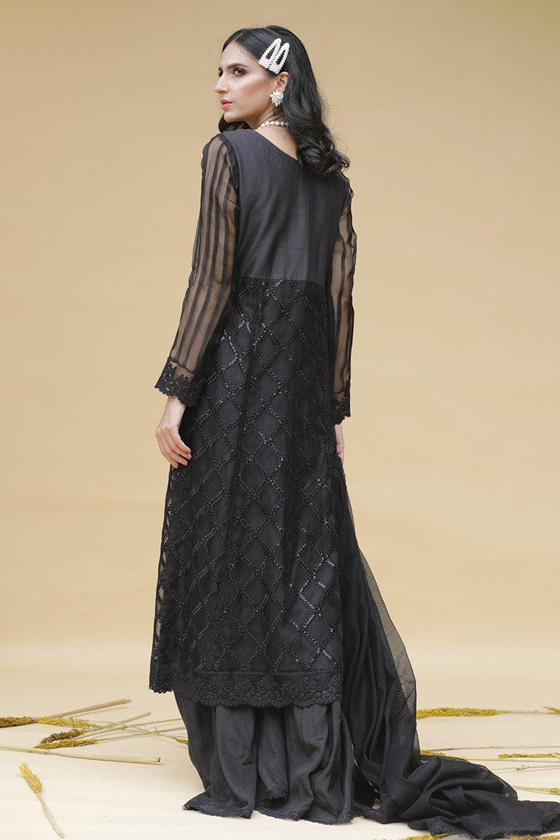 Black array Angarkha and Dupatta With Pants
