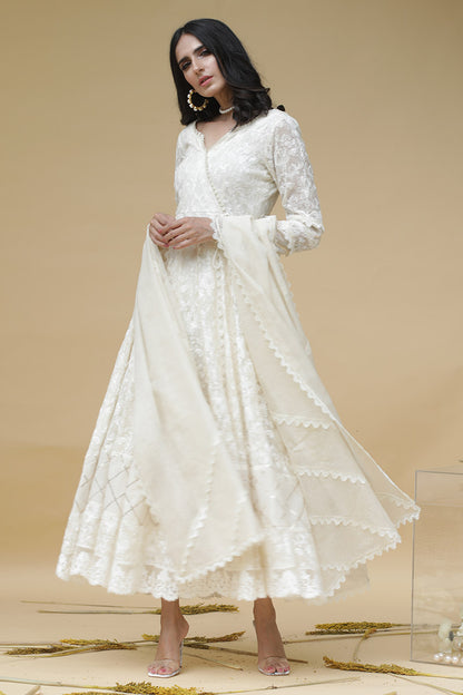 Kinar Angarkha and Dupatta With Pants