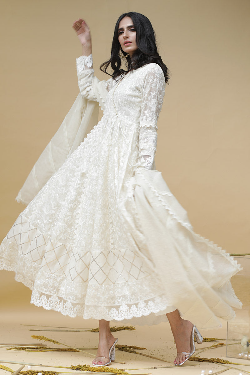 Kinar Angarkha and Dupatta With Pants