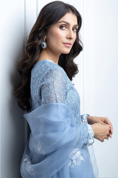 Ayeza Kalidaar and Dupatta