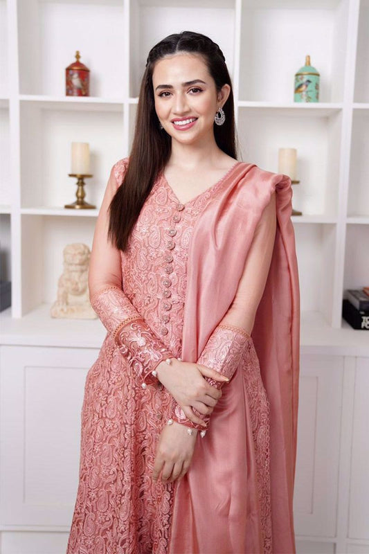 Vasl Kalidaar and Dupatta With Pants