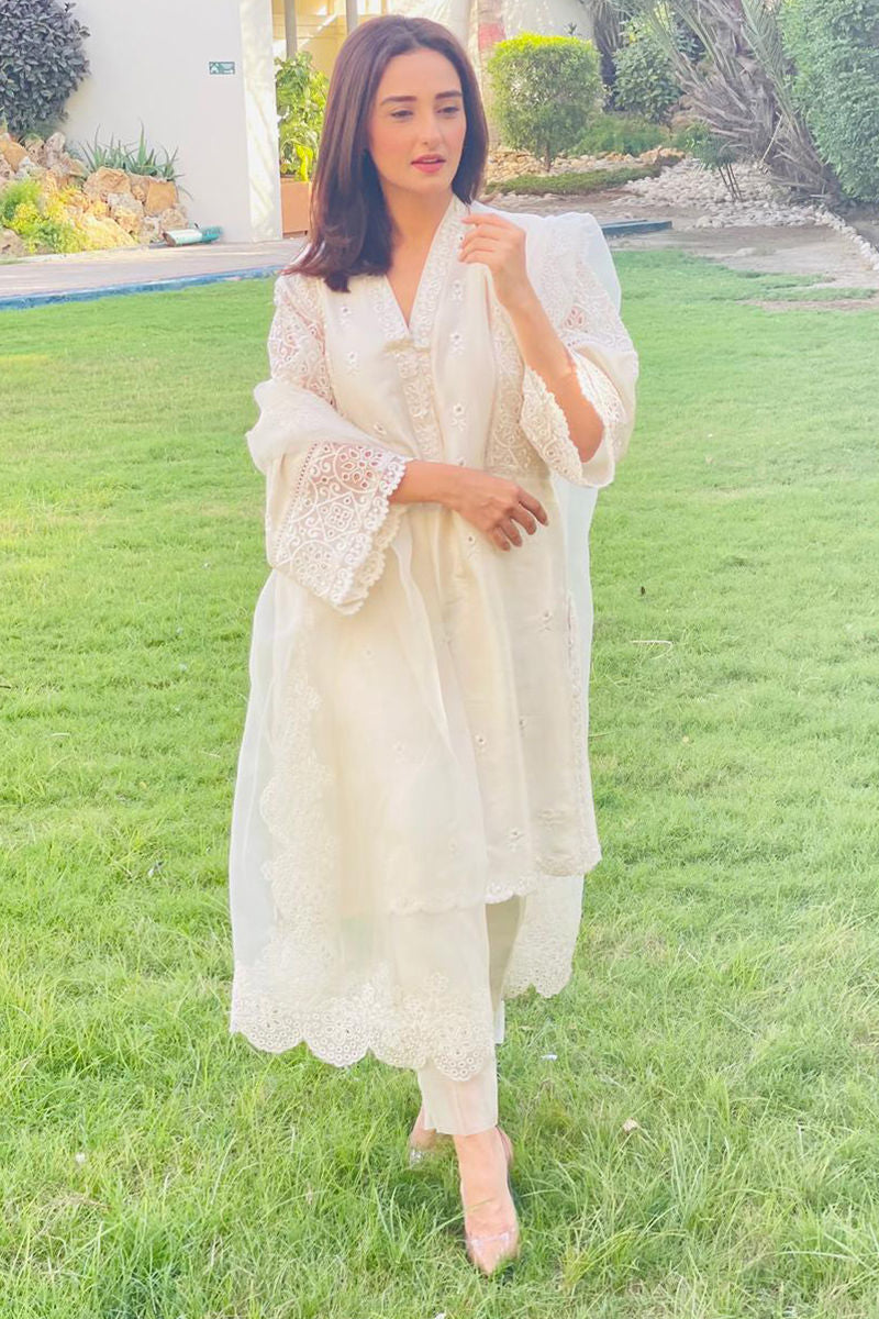 White Bird Shirt and Dupatta With Pants