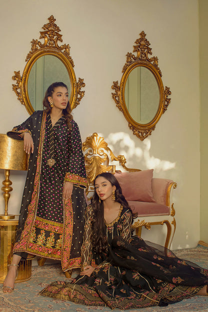 Amaya Kalidaar and Dupatta With Pants