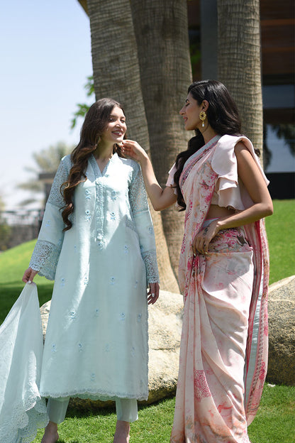 Chalk pink Saree