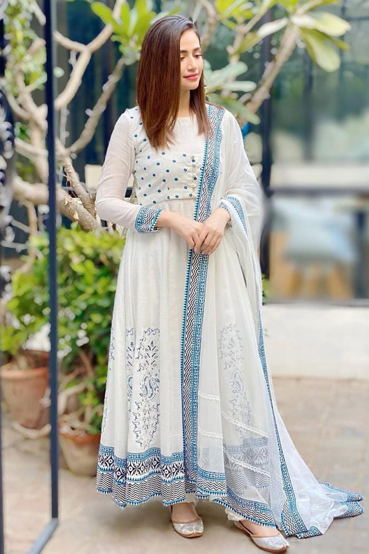 Ice waves Pishwas and Dupatta