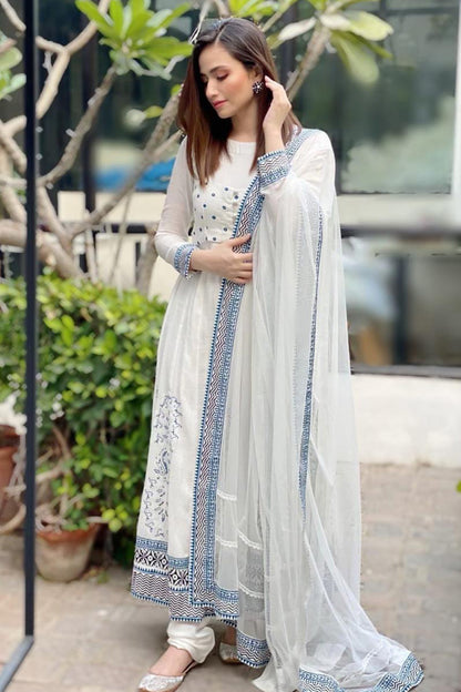 Ice waves Pishwas and Dupatta