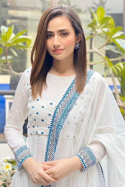 Ice waves Pishwas and Dupatta