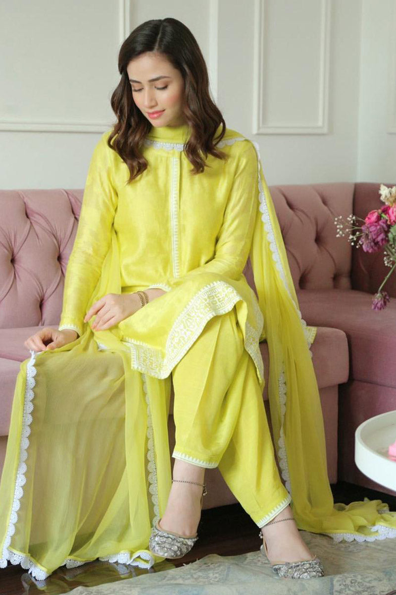 Floating Pearl Shirt and Dupatta With Pants