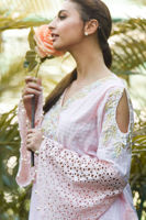 Picture of Bell sleeves wrap