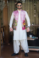 Picture of Mauve vest - Man