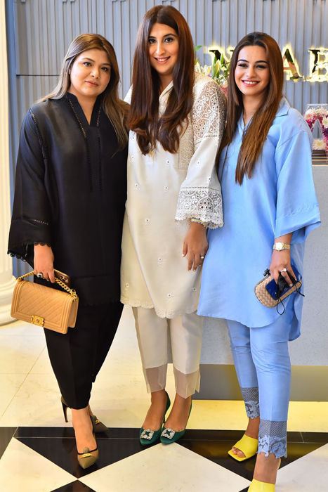 Picture of White Blossom