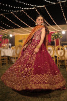 Picture of Iqra Aziz in Zeb