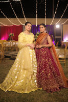 Picture of Iqra Aziz in Zeb