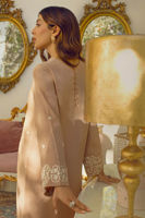 Picture of Taupe Magic