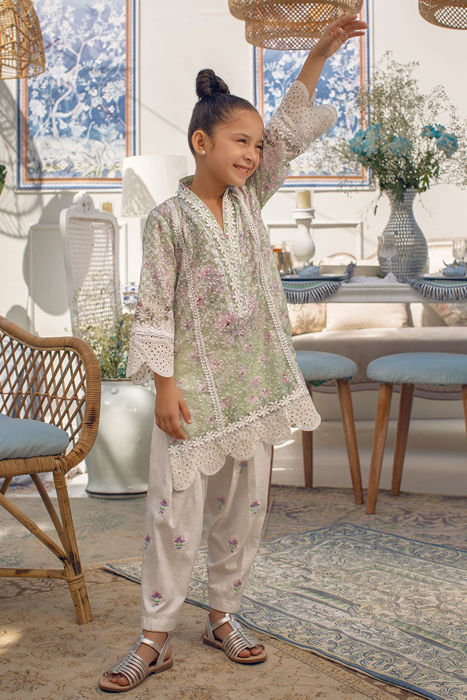 Picture of Spring Bloom - Girl