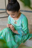 Picture of Gradient Oasis - Girl