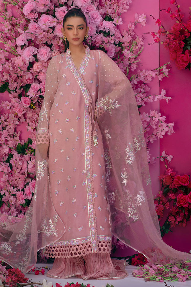 Ansab Jahangir – Women’s Clothing Designer. Fleur de Luxe