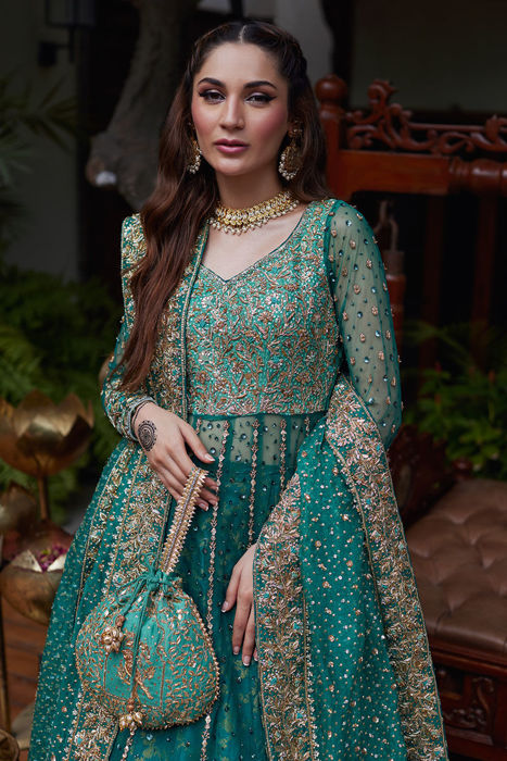 Ansab Jahangir – Women's Clothing Designer. Mehndi